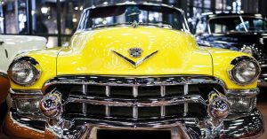 Vintage yellow car | Gunther Kia