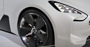 Front end of a white Kia | Gunther Kia