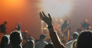 Audience at a concert | Gunther Kia