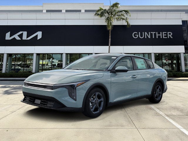 2027 Kia K4 LXS