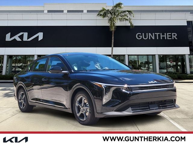 2026 Kia K4 LX