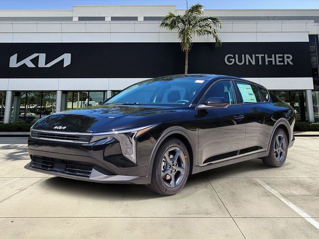 2026 Kia K4 LX