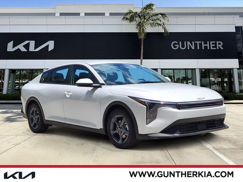 2026 Kia K4 LXS