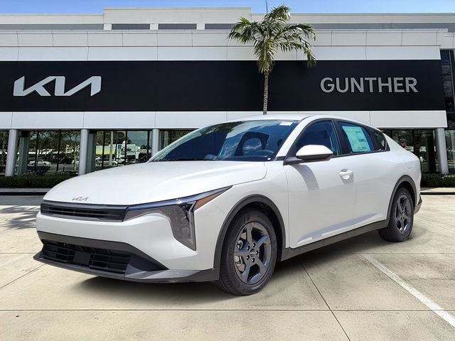 2026 Kia K4 LXS