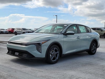 2026 Kia K4 LXS