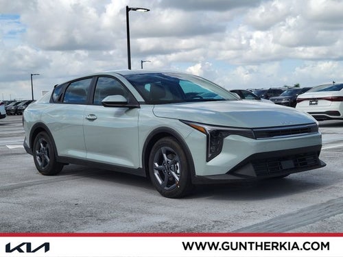 2026 Kia K4 LXS