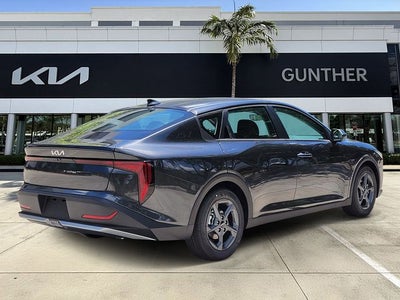 2026 Kia K4 LXS
