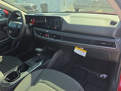2025 Kia K4 LXS