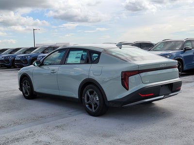 2026 Kia K4 LXS