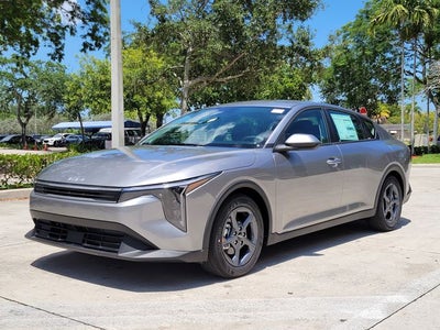 2026 Kia K4 LXS