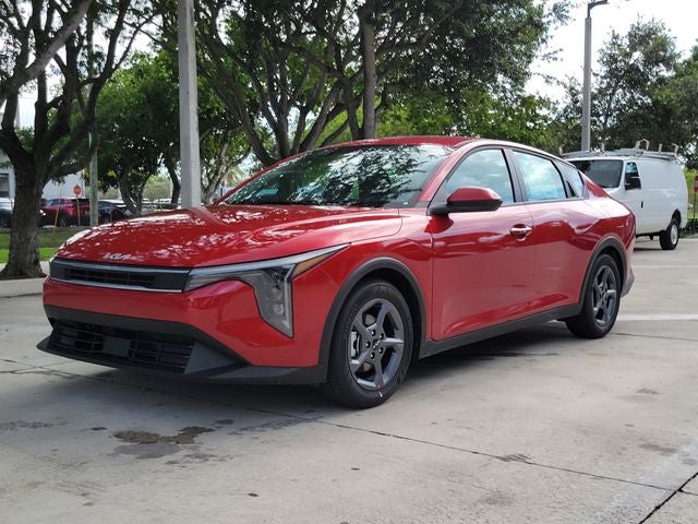 2026 Kia K4 LXS