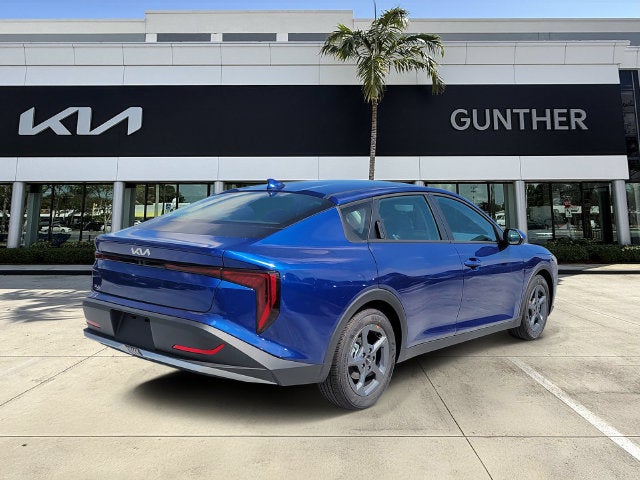 2027 Kia K4 LXS