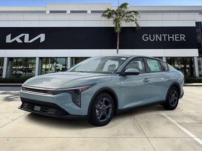 2026 Kia K4 LXS
