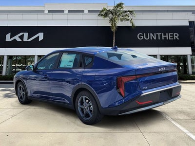 2026 Kia K4 LXS