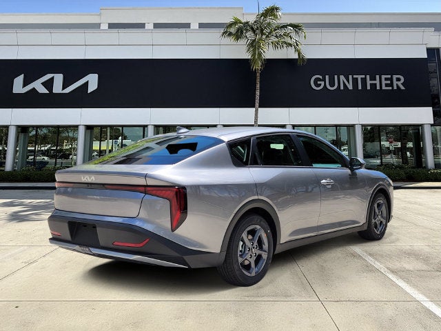 2027 Kia K4 LXS