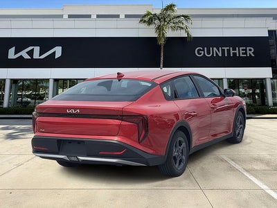 2026 Kia K4 LXS