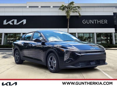 2026 Kia K4 LXS