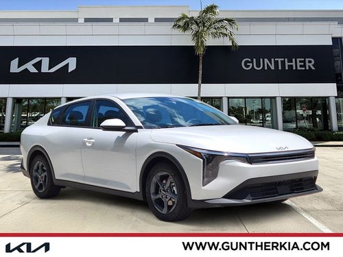 2026 Kia K4 LXS