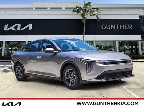 2026 Kia K4 LXS