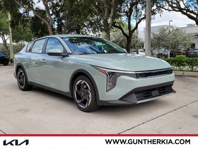 2026 Kia K4 EX