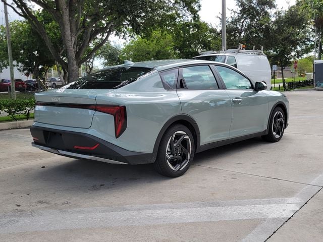 2026 Kia K4 EX