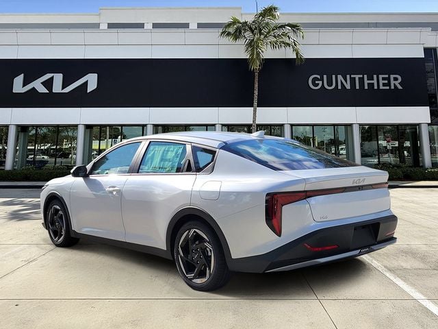 2026 Kia K4 EX