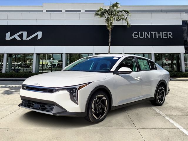 2026 Kia K4 EX