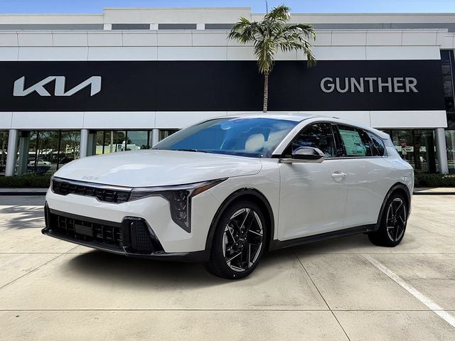 2026 Kia K4 GT-Line