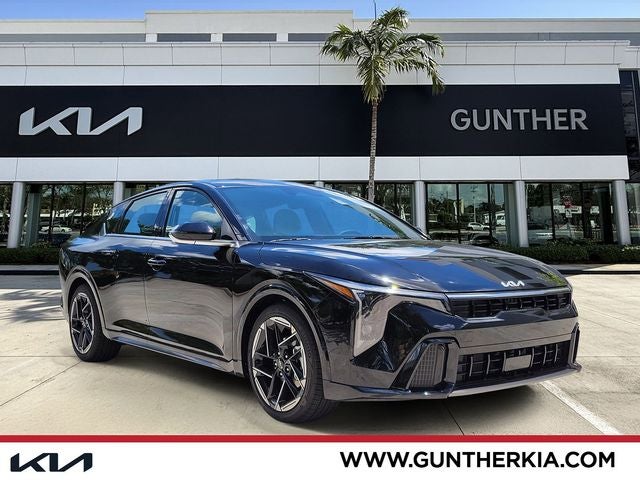 2026 Kia K4 GT-Line