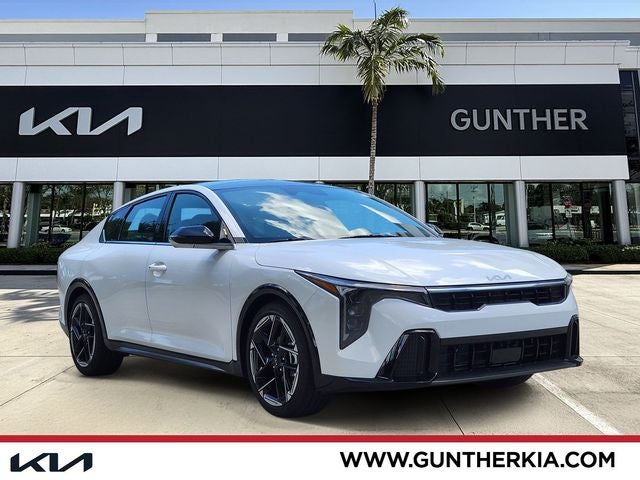 2026 Kia K4 GT-Line
