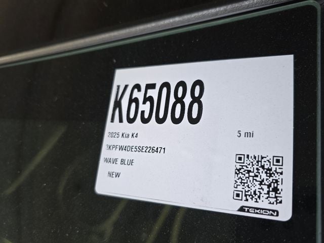 2025 Kia K4 GT-Line