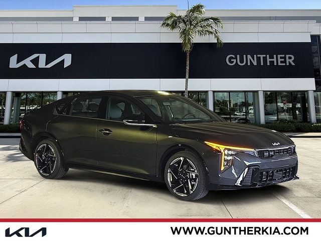 2025 Kia K4 GT-Line