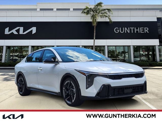 2026 Kia K4 GT-Line