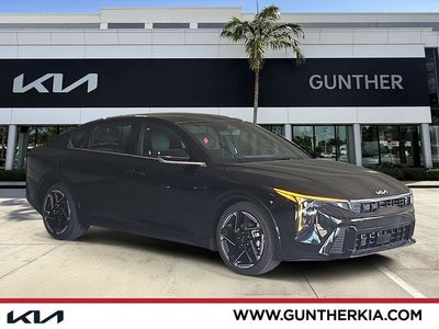2025 Kia K4 GT-Line