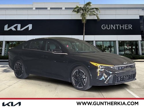 2025 Kia K4 GT-Line