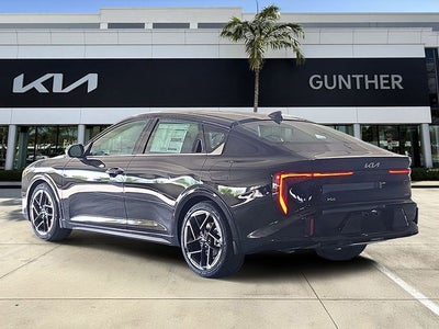 2025 Kia K4 GT-Line