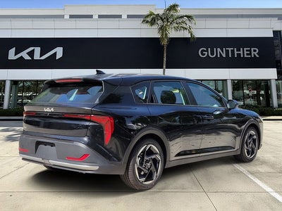 2026 Kia K4 EX