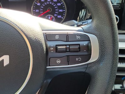 2022 Kia K5 LXS