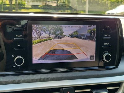 2022 Kia K5 LXS
