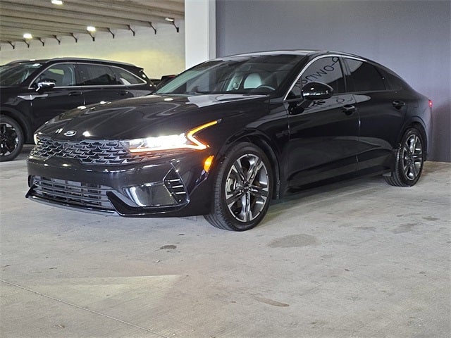 2021 Kia K5 EX