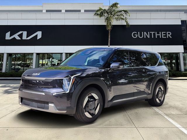 2026 Kia EV9 Light Long Range