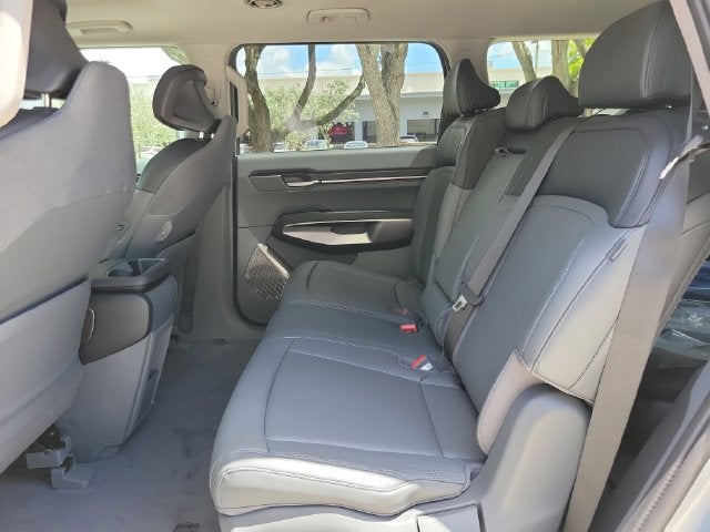 2026 Kia EV9 Light Long Range