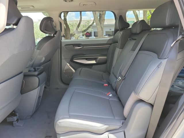2026 Kia EV9 Light Long Range