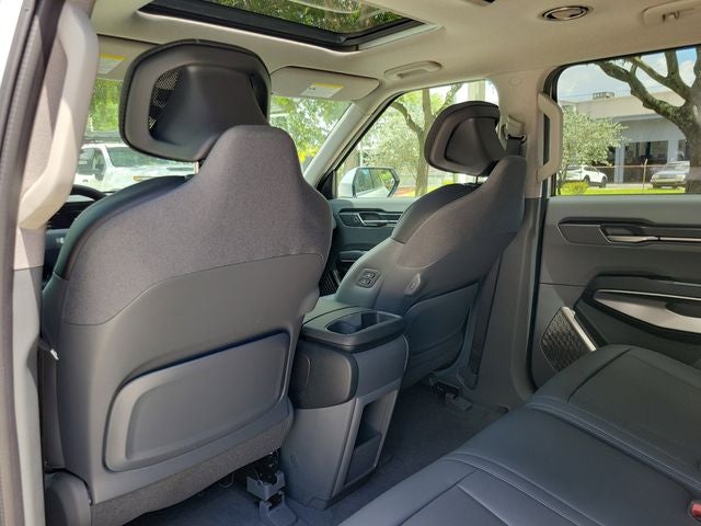 2026 Kia EV9 Light Long Range