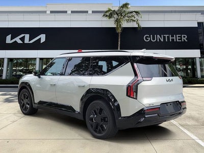 2026 Kia EV9 Land