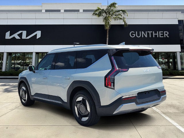 2026 Kia EV9 Wind