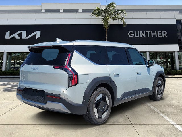 2026 Kia EV9 Wind