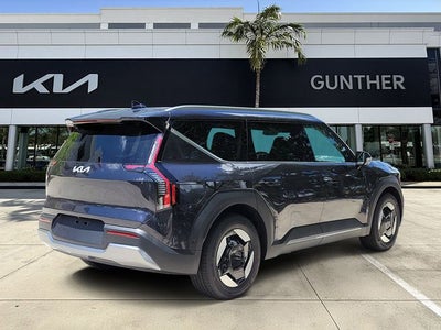 2026 Kia EV9 Wind