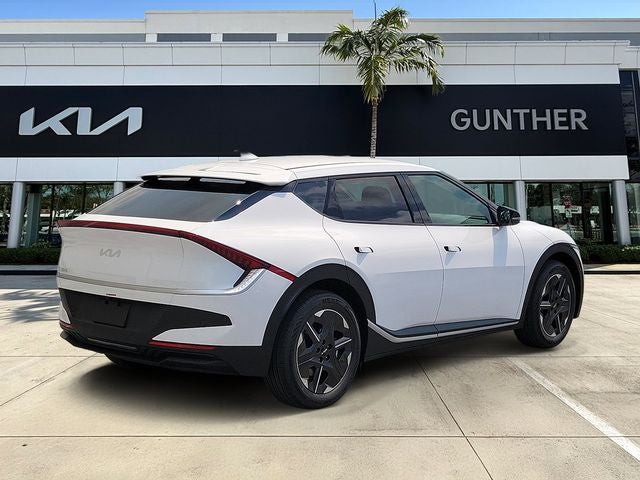 2026 Kia EV6 Light