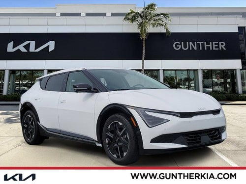 2026 Kia EV6 Wind